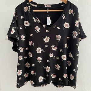 Z Supply Black Top w/ Flowers